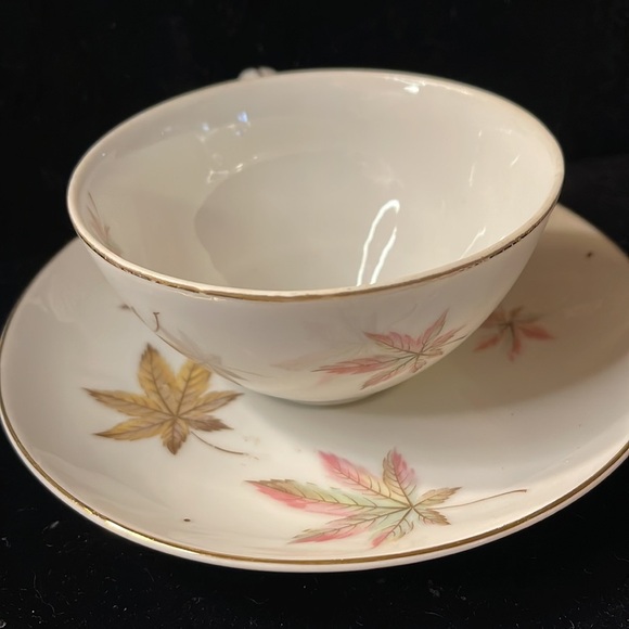 Royal Ming China Japan Maple Leaf Design Tea Cup & Saucer - Picture 4 of 10